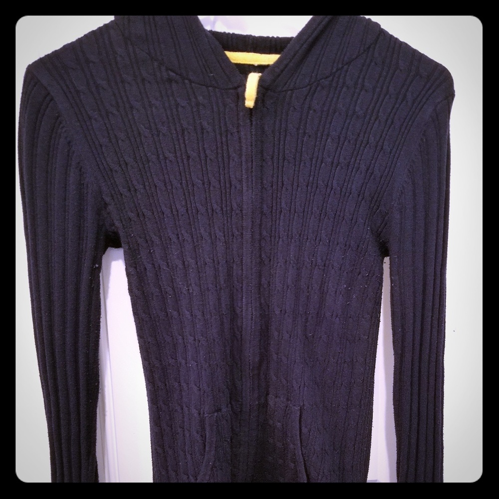 2×10!! Aeropostale Navy hoodie sweater